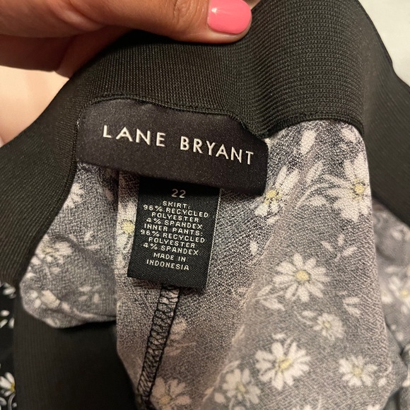 Lane Bryant Daisy Skort, 22 - Picture 4 of 4